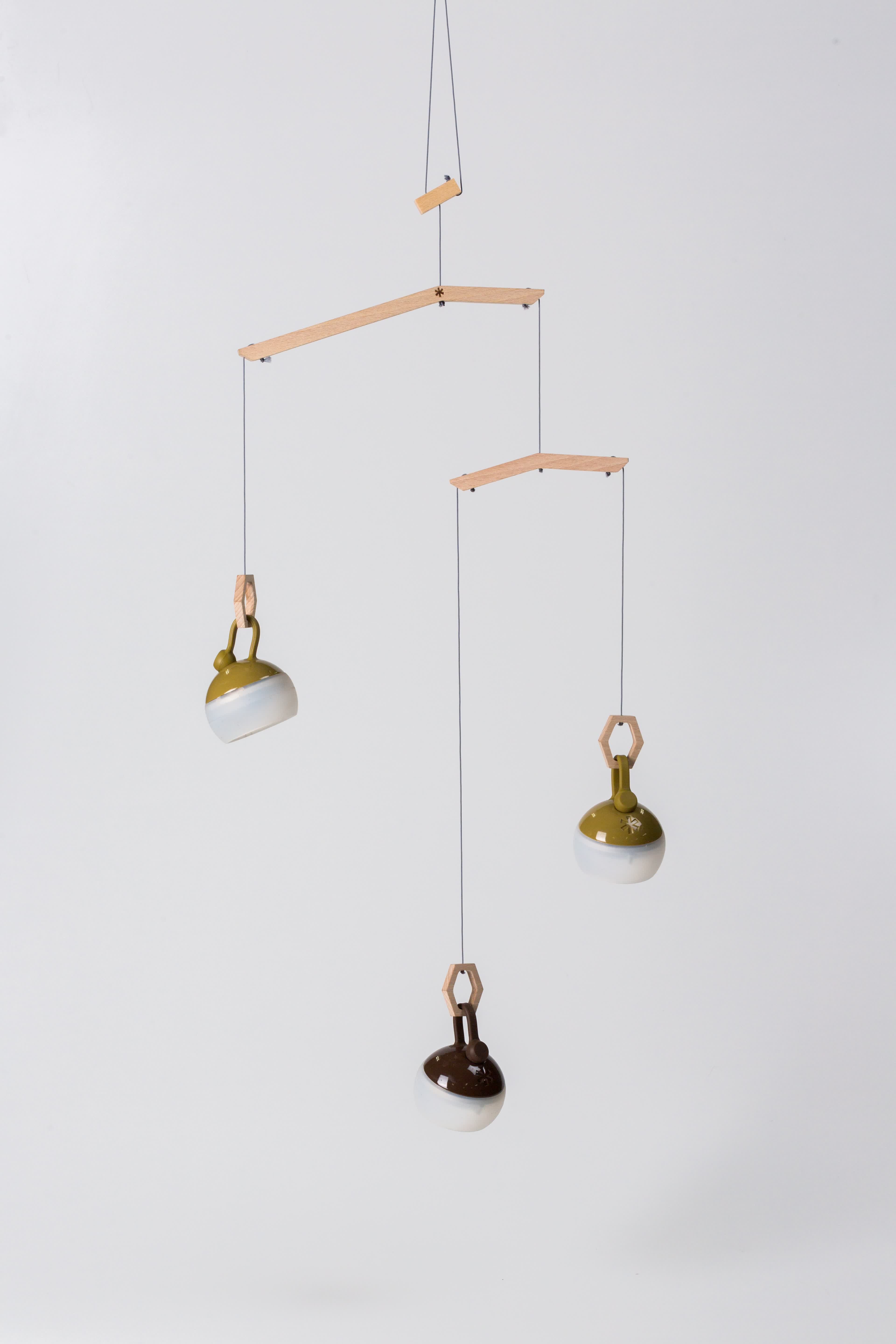 This mobile was designed exclusively for Tane Hozuki.